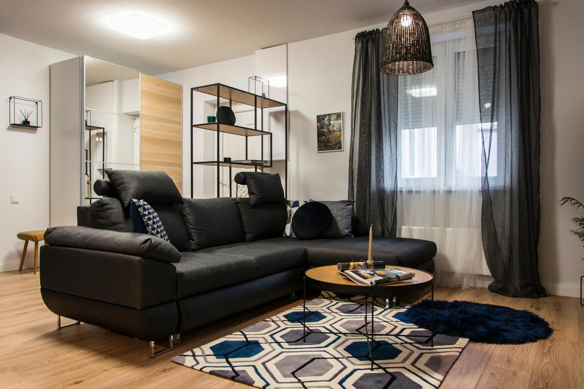 Danubio****2 Bedrooms-Be In The Center Of It All! Будапеща Екстериор снимка